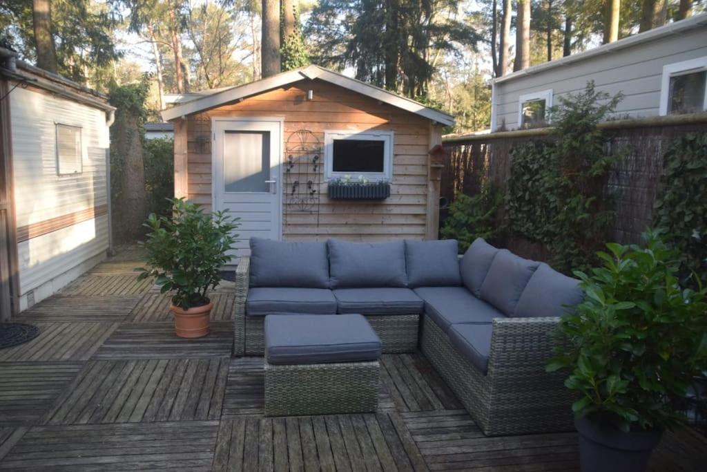 Te Huur: Leuke 4-Persoons Stacaravan Op Top Locatie! Hoenderloo Ngoại thất bức ảnh